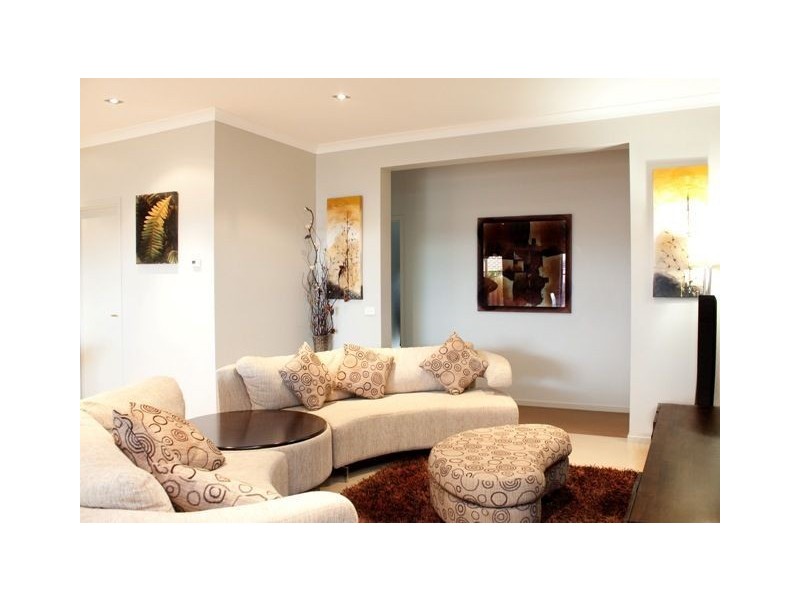 6 Golden Ash Close, Lyndhurst VIC 3975