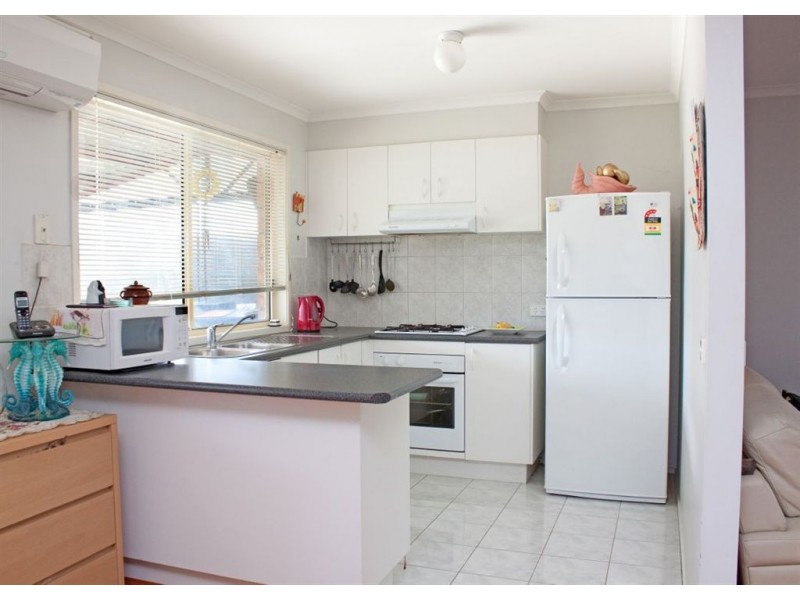 20 Henry Lawson Drive, Lynbrook VIC 3975