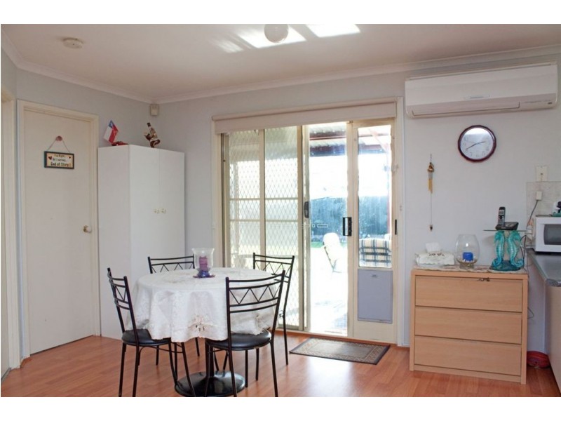 20 Henry Lawson Drive, Lynbrook VIC 3975