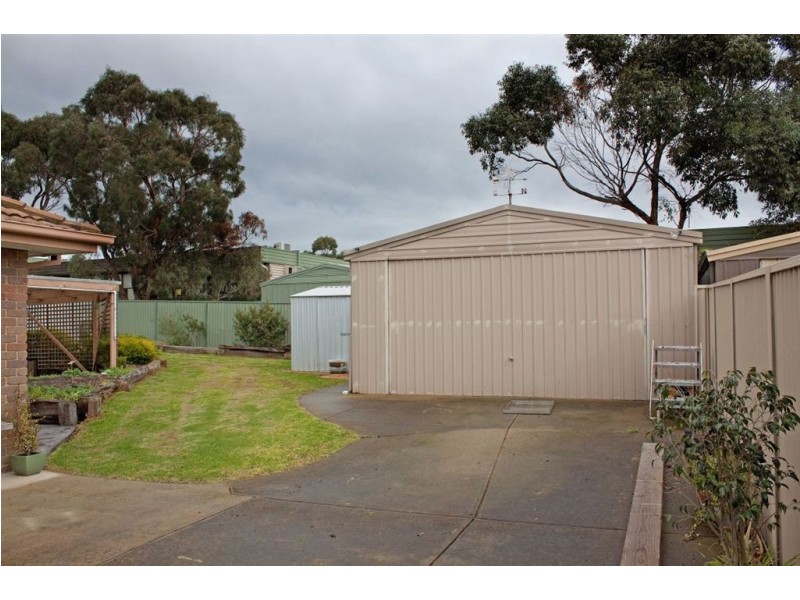 18 Mollisons Hill, Hampton Park VIC 3976