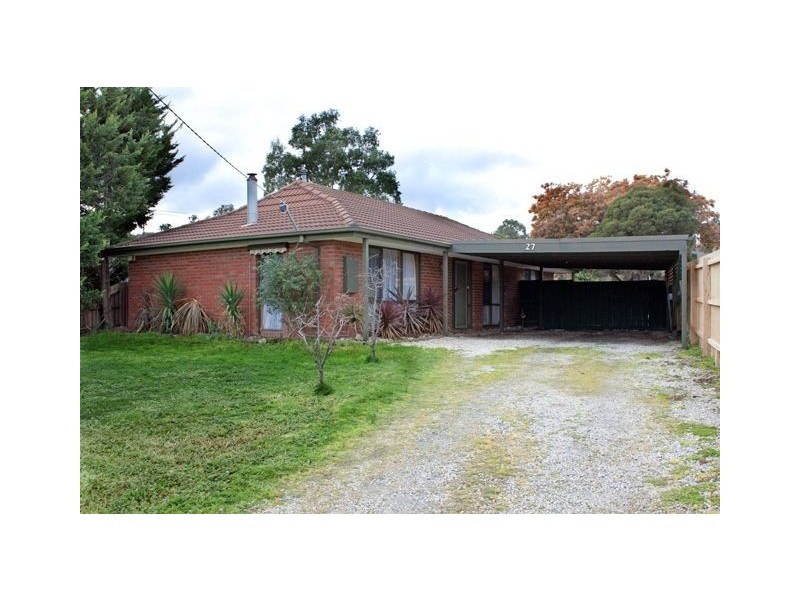 27 Sarah Place, Hampton Park VIC 3976