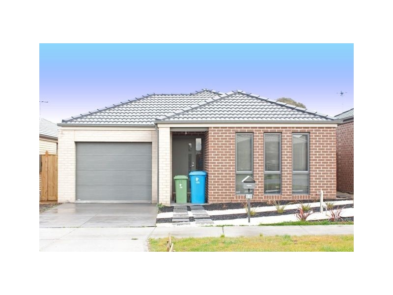 19 Wodalla Place, Lyndhurst VIC 3975