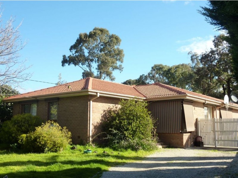 19 Winnima Avenue, Hampton Park VIC 3976