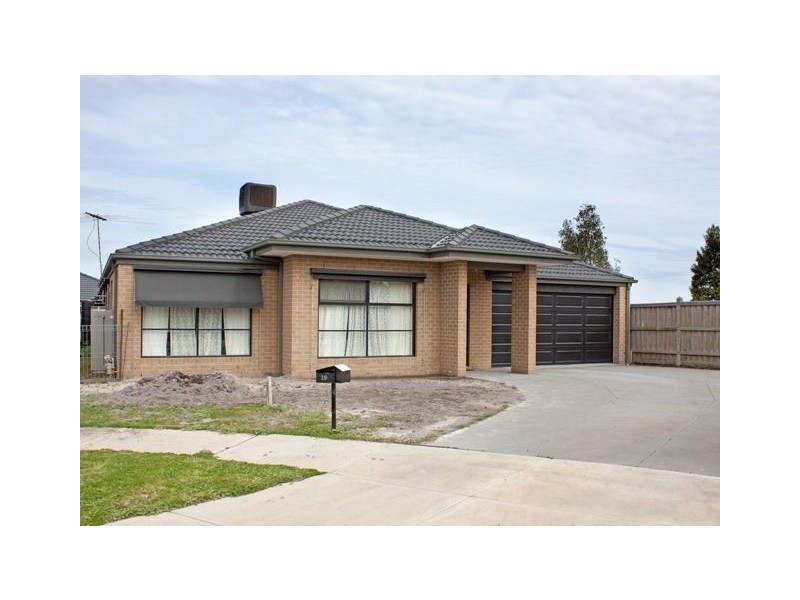 19 Blue Peppermint Crescent, Lyndhurst VIC 3975