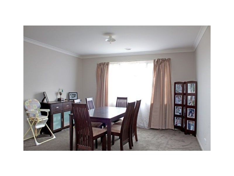 19 Blue Peppermint Crescent, Lyndhurst VIC 3975