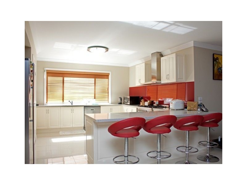 30 Tobin Way, Lyndhurst VIC 3975