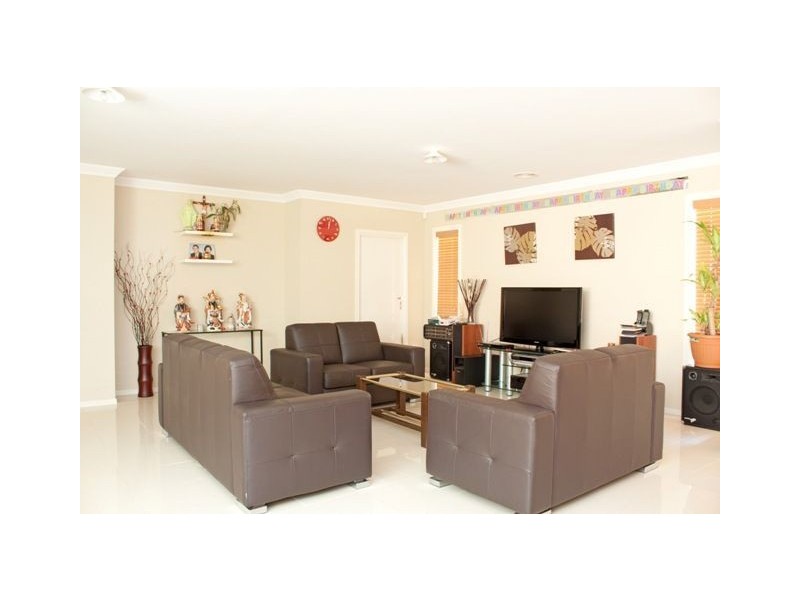 30 Tobin Way, Lyndhurst VIC 3975