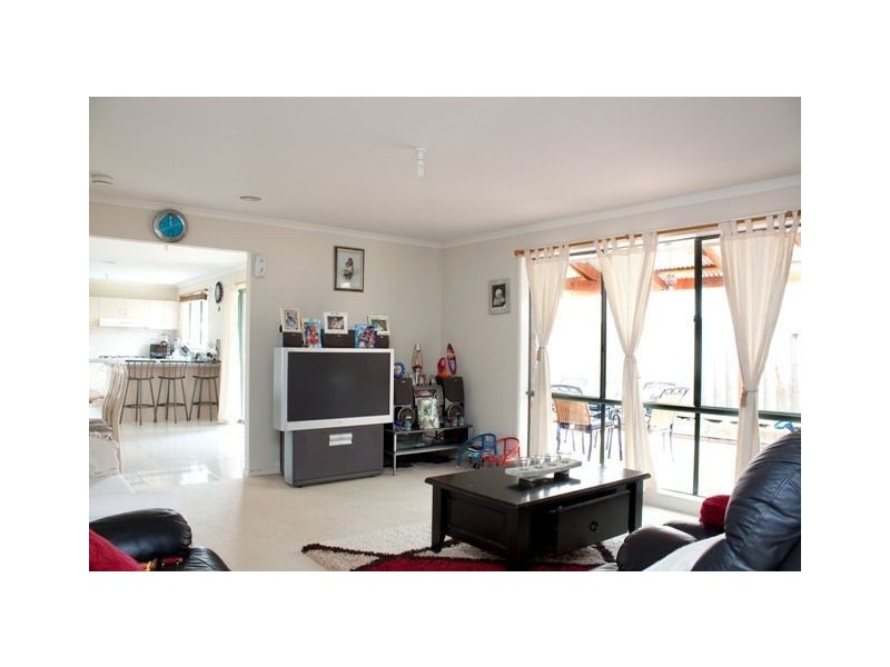 87 Central Road, Hampton Park VIC 3976