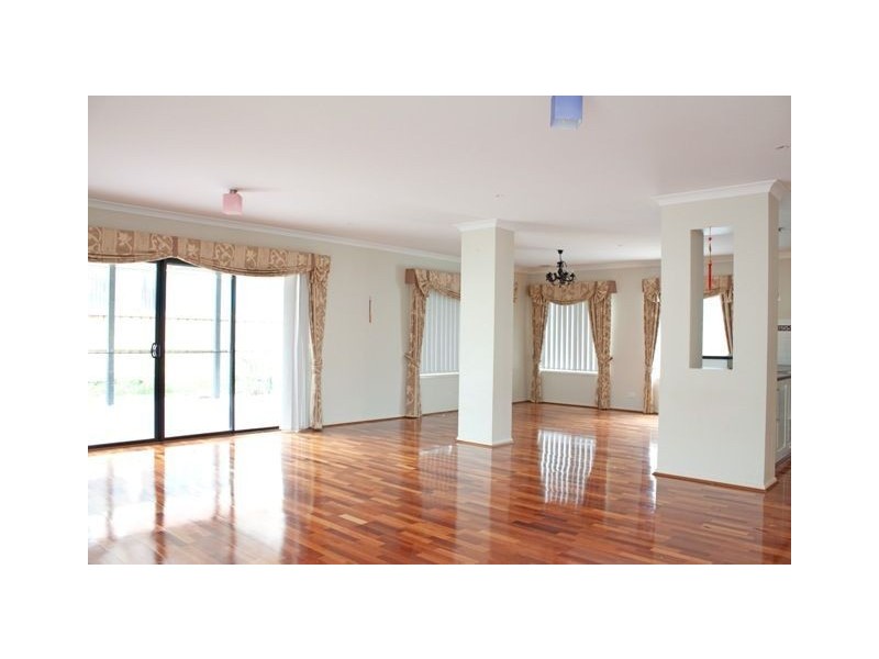 3 Oakford Rise, Hampton Park VIC 3976