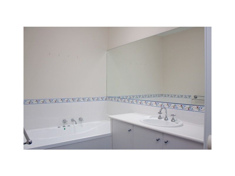 49 Cato Parkway, Lynbrook VIC 3975