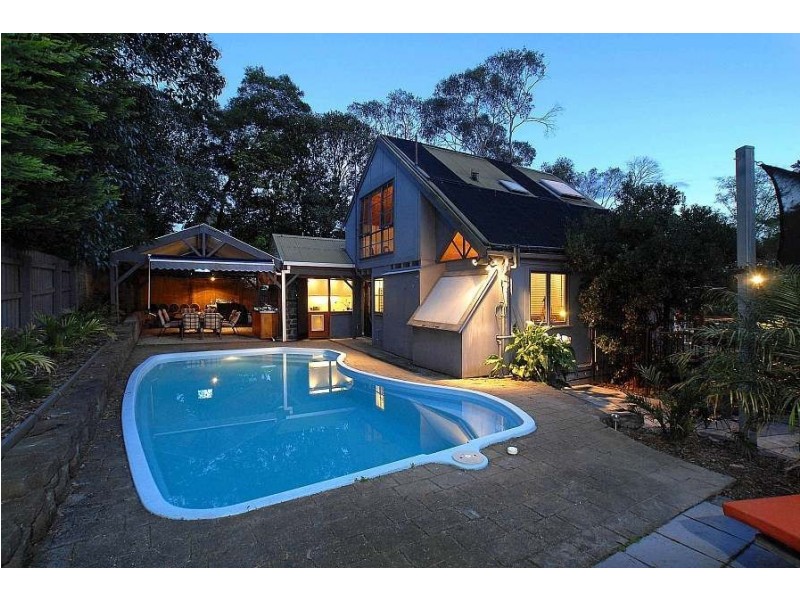 42 Morris Road, Upwey VIC 3158