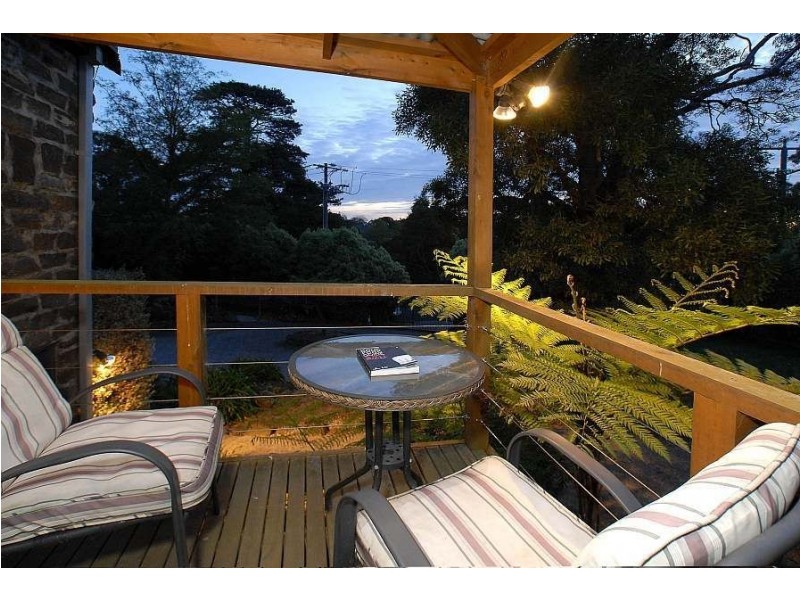42 Morris Road, Upwey VIC 3158