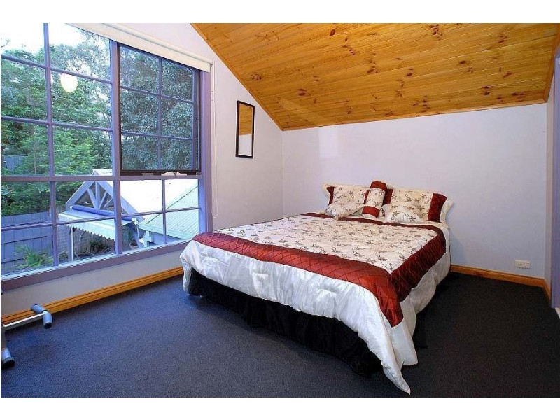 42 Morris Road, Upwey VIC 3158
