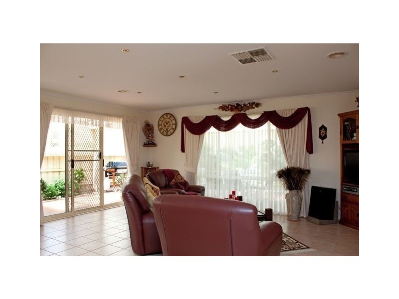 Hampton Park VIC 3976