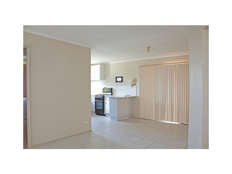 49 Michelle Drive, Hampton Park VIC 3976