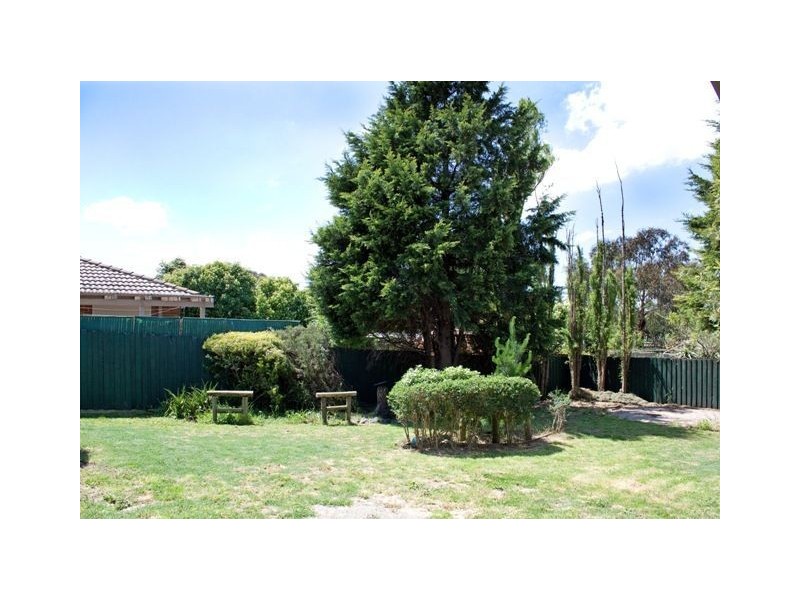 49 Michelle Drive, Hampton Park VIC 3976