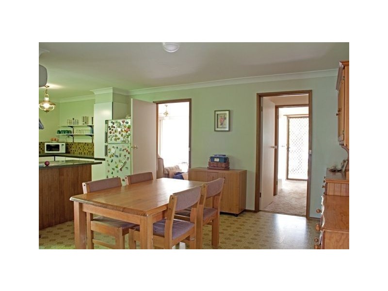 6 The Grange, Hampton Park VIC 3976