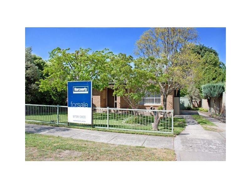 6 The Grange, Hampton Park VIC 3976