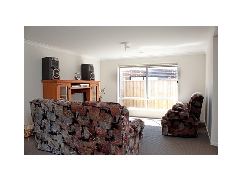 29 Locky Grove, Lyndhurst VIC 3975