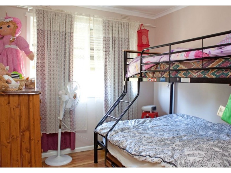 1/32 Victor Road, Dandenong North VIC 3175