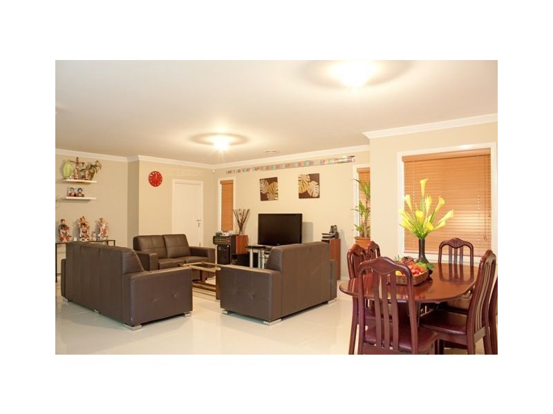 30 Tobin Way, Lyndhurst VIC 3975