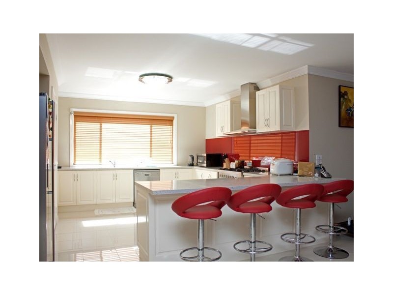 30 Tobin Way, Lyndhurst VIC 3975