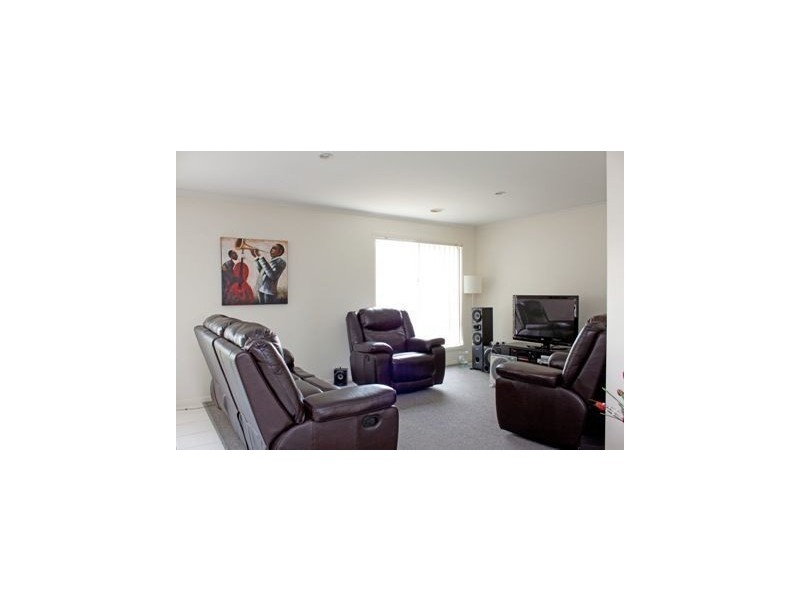 27 Elida Crescent, Narre Warren South VIC 3805