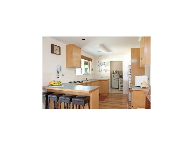 4 Garnet Court, Hampton Park VIC 3976