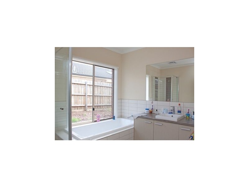 58 Tomasetti Crescent, Narre Warren VIC 3805