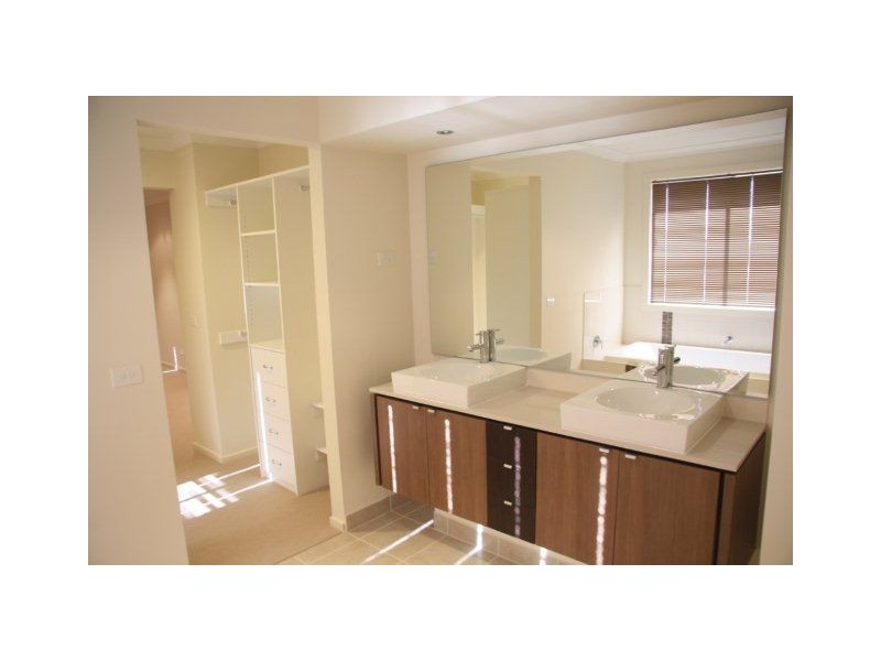 1 Stefan Drive, Berwick VIC 3806