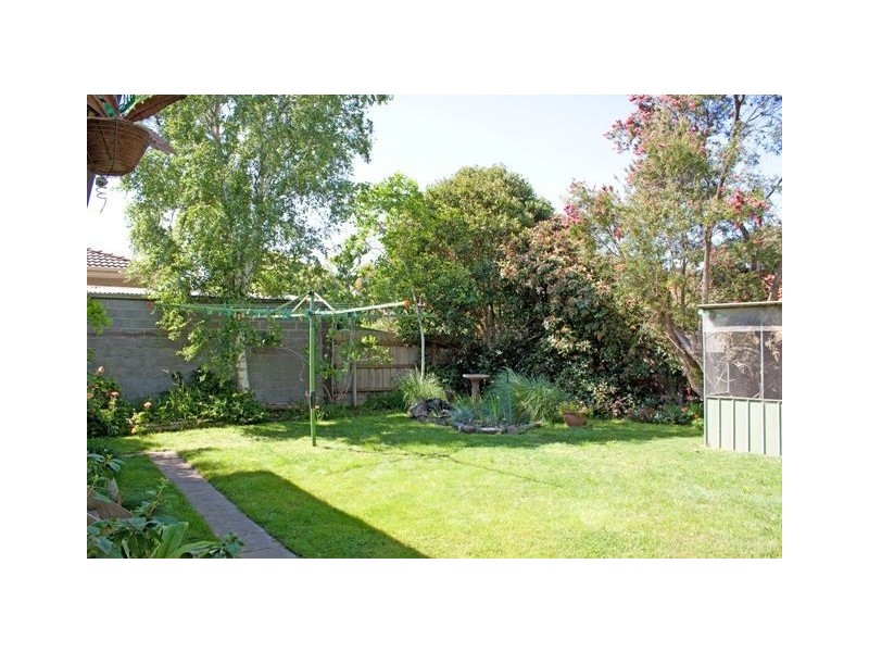 6 The Grange, Hampton Park VIC 3976