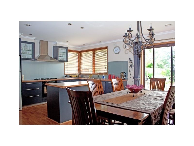 2 Shelley Court, Hampton Park VIC 3976