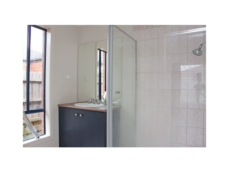 110 Langbourne Drive, Narre Warren South VIC 3805