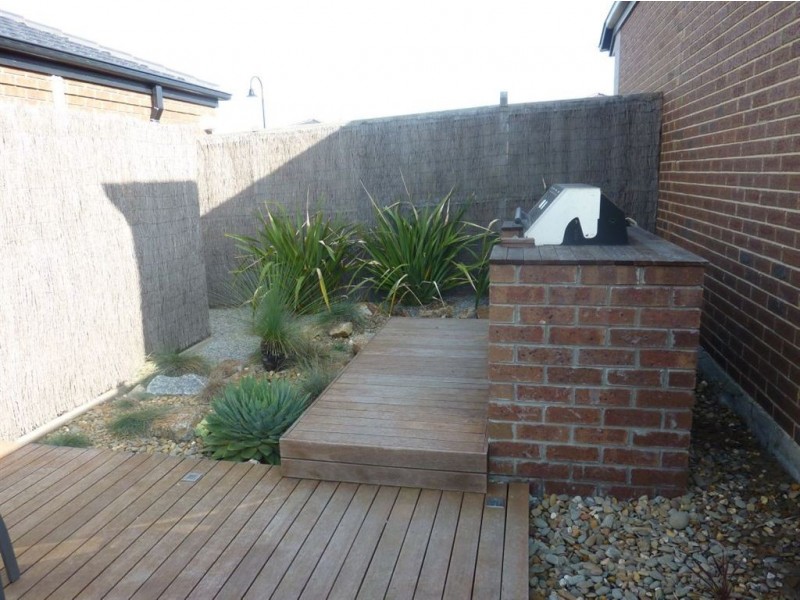 16 Wattle Valley Close, Lyndhurst VIC 3975