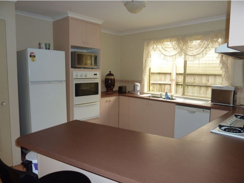 23 Jarryd Crescent, Berwick VIC 3806