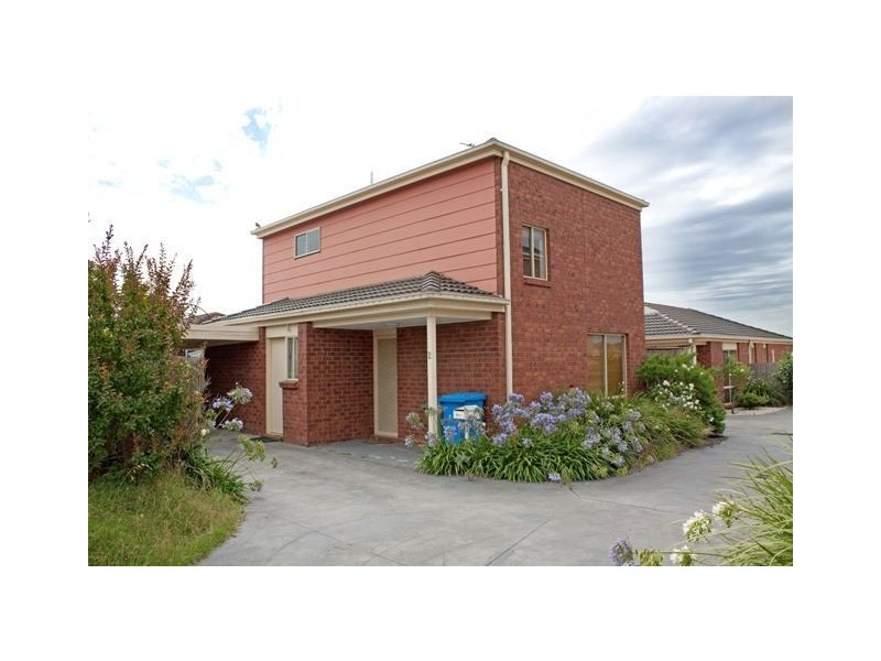 2/167 Ormond Road, Hampton Park VIC 3976