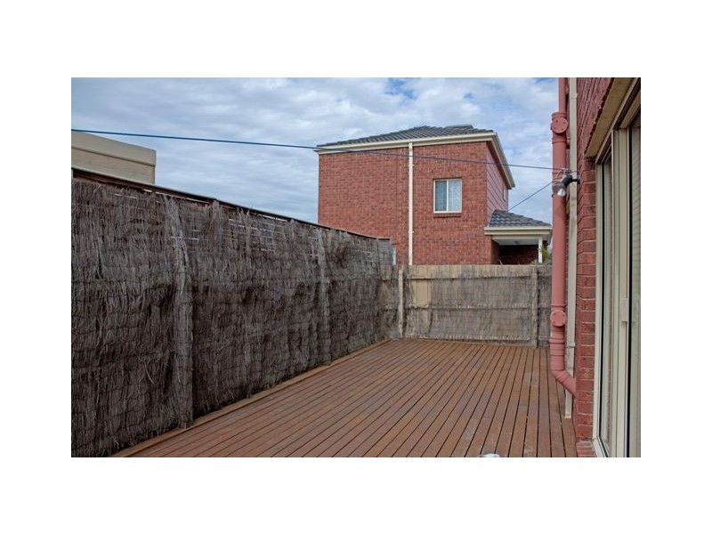 2/167 Ormond Road, Hampton Park VIC 3976