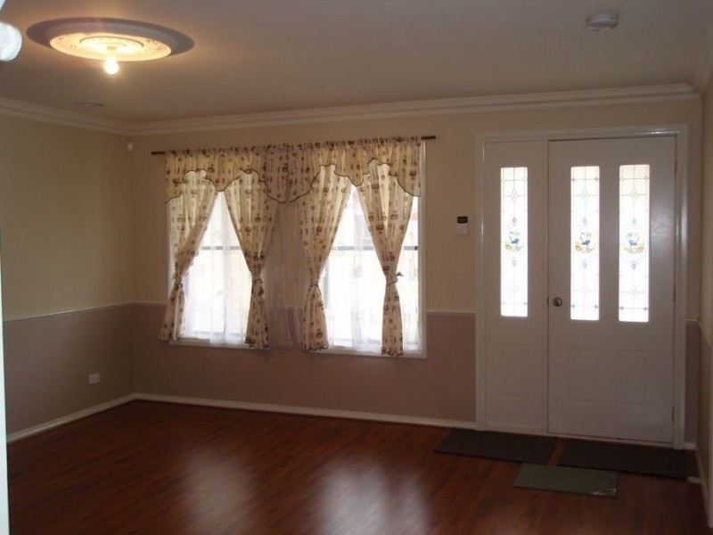 3 Bonwick Close, Lynbrook VIC 3975