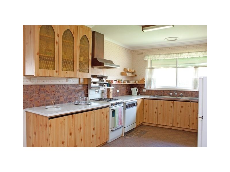 28 The Fairway, Hampton Park VIC 3976