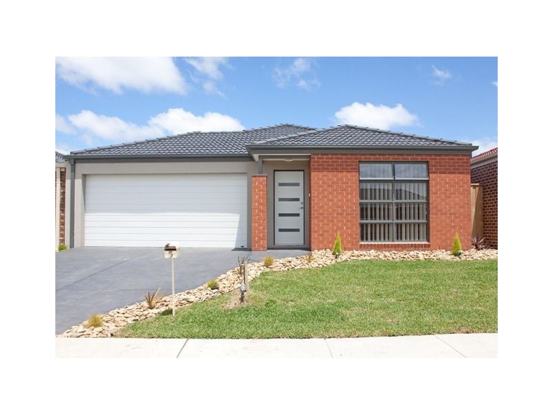 5 Banfield Place, Lyndhurst VIC 3975