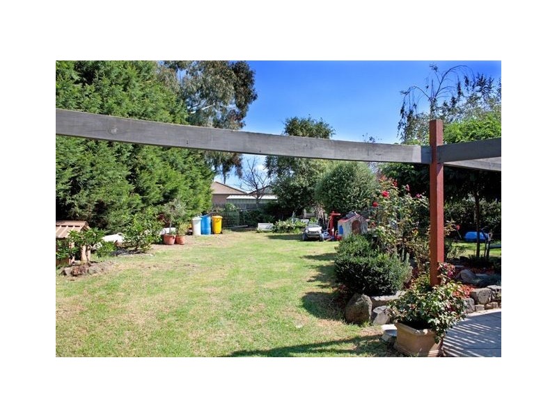 13 Marjoram Close, Hallam VIC 3803