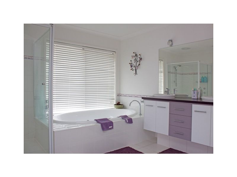 5 Nocera Place, Rowville VIC 3178