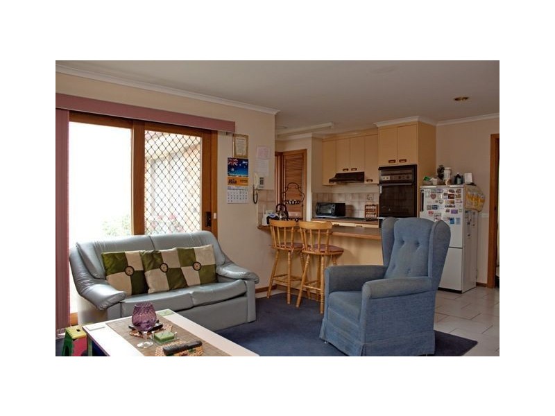 41 Cairns Road, Hampton Park VIC 3976