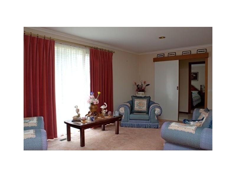 41 Cairns Road, Hampton Park VIC 3976