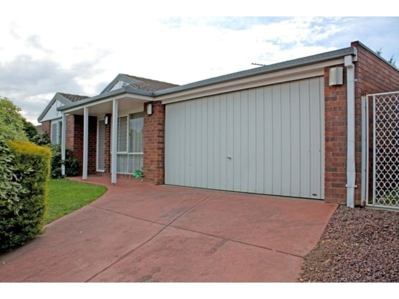 24 Glencairn Avenue, Hallam VIC 3803