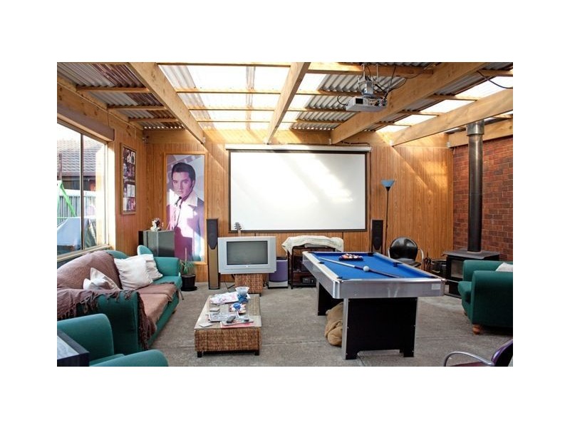 24 Glencairn Avenue, Hallam VIC 3803