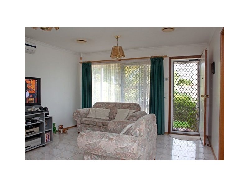 24 Glencairn Avenue, Hallam VIC 3803