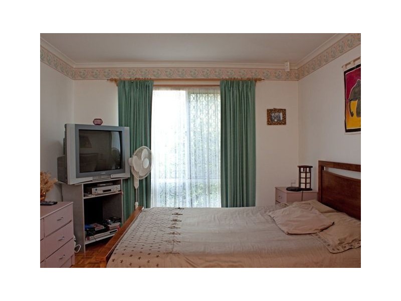 24 Glencairn Avenue, Hallam VIC 3803