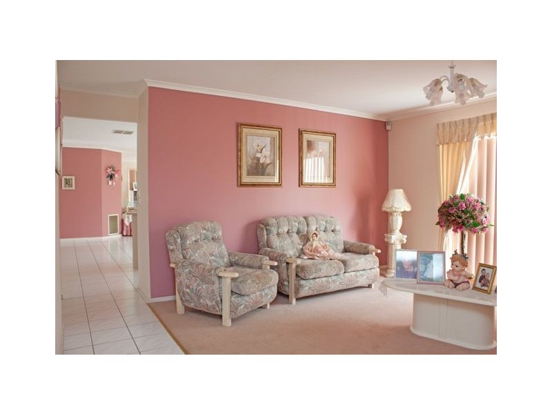 12 Pinnacle Way, Hampton Park VIC 3976