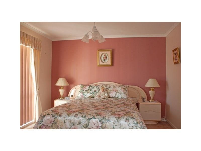 12 Pinnacle Way, Hampton Park VIC 3976